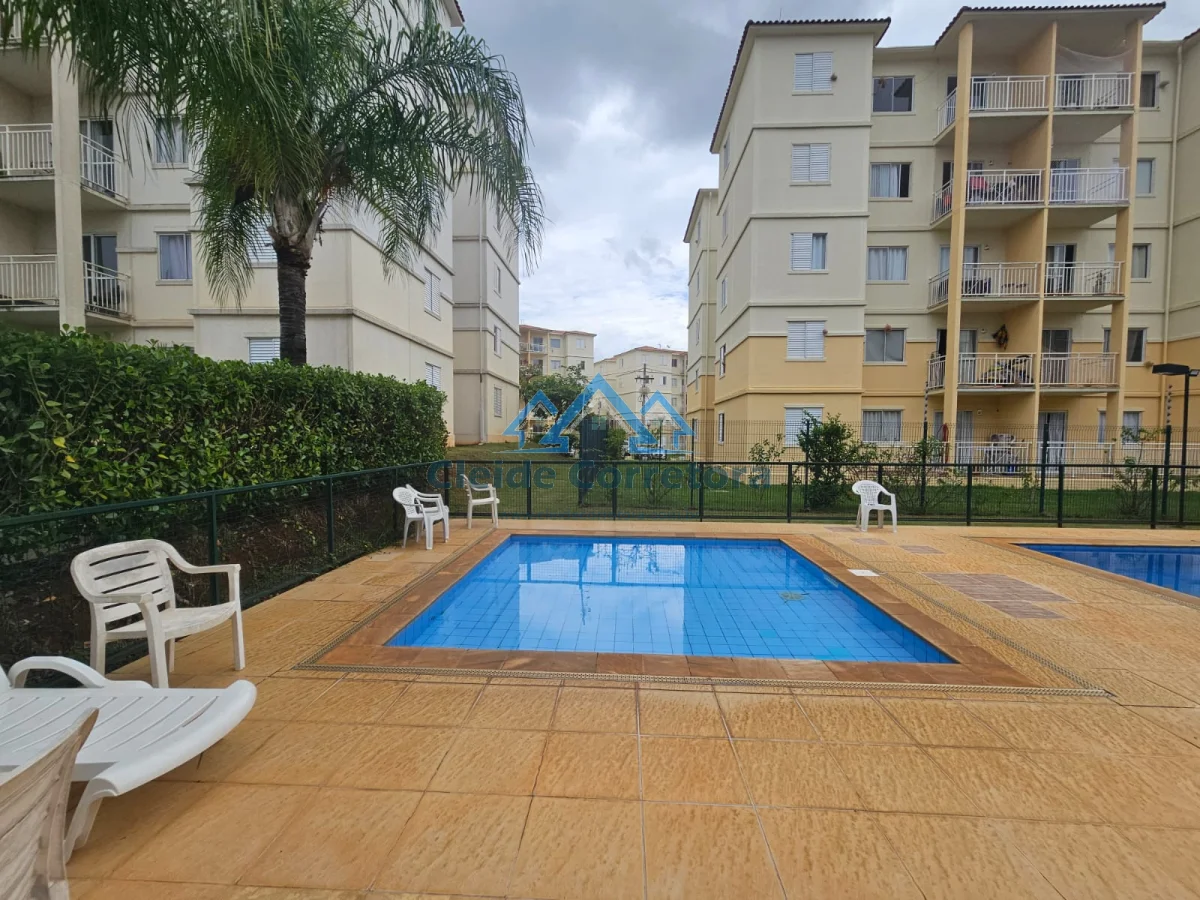 Apartamento Cond. Ipê Roxo