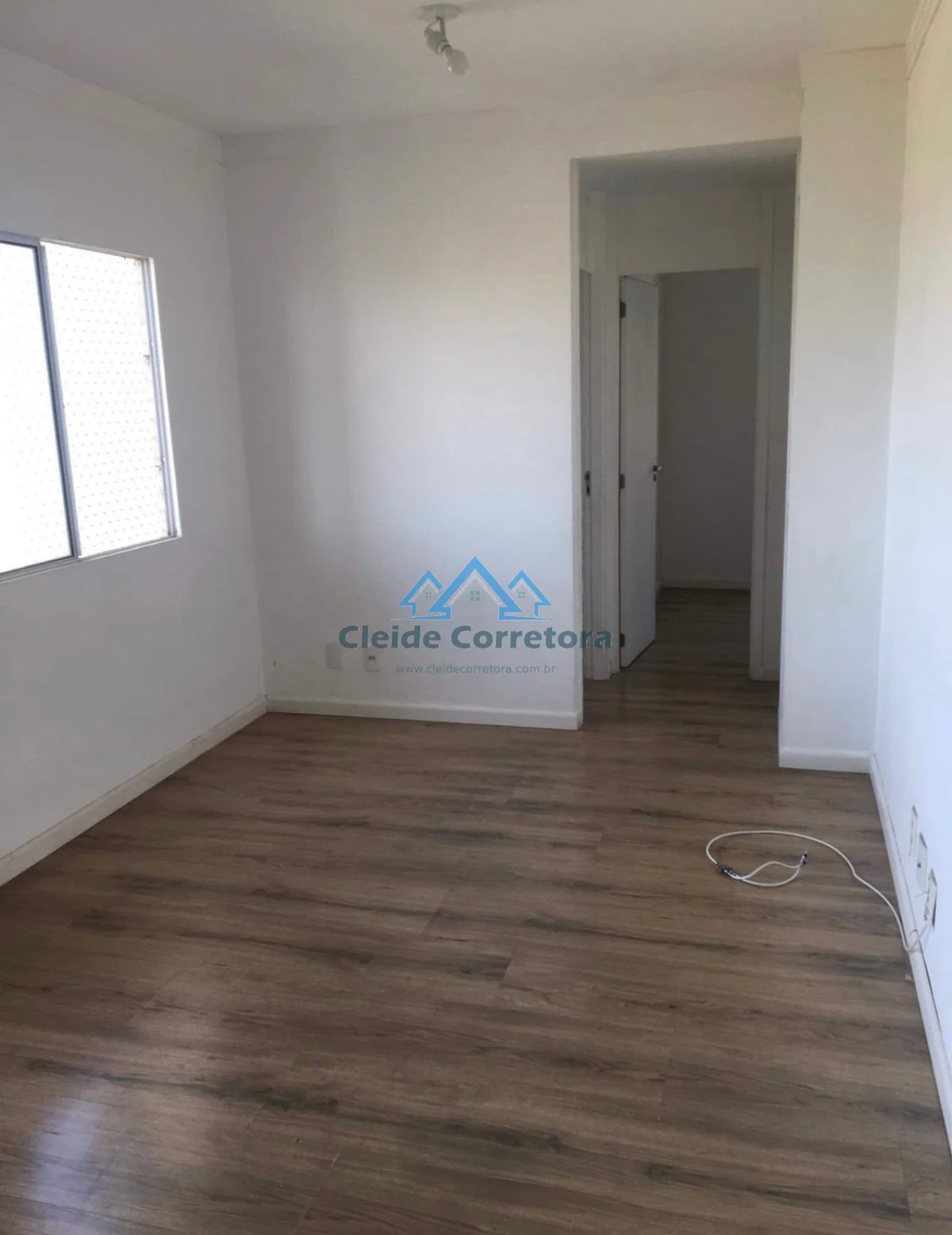 Apartamento Cond. Ipê Roxo