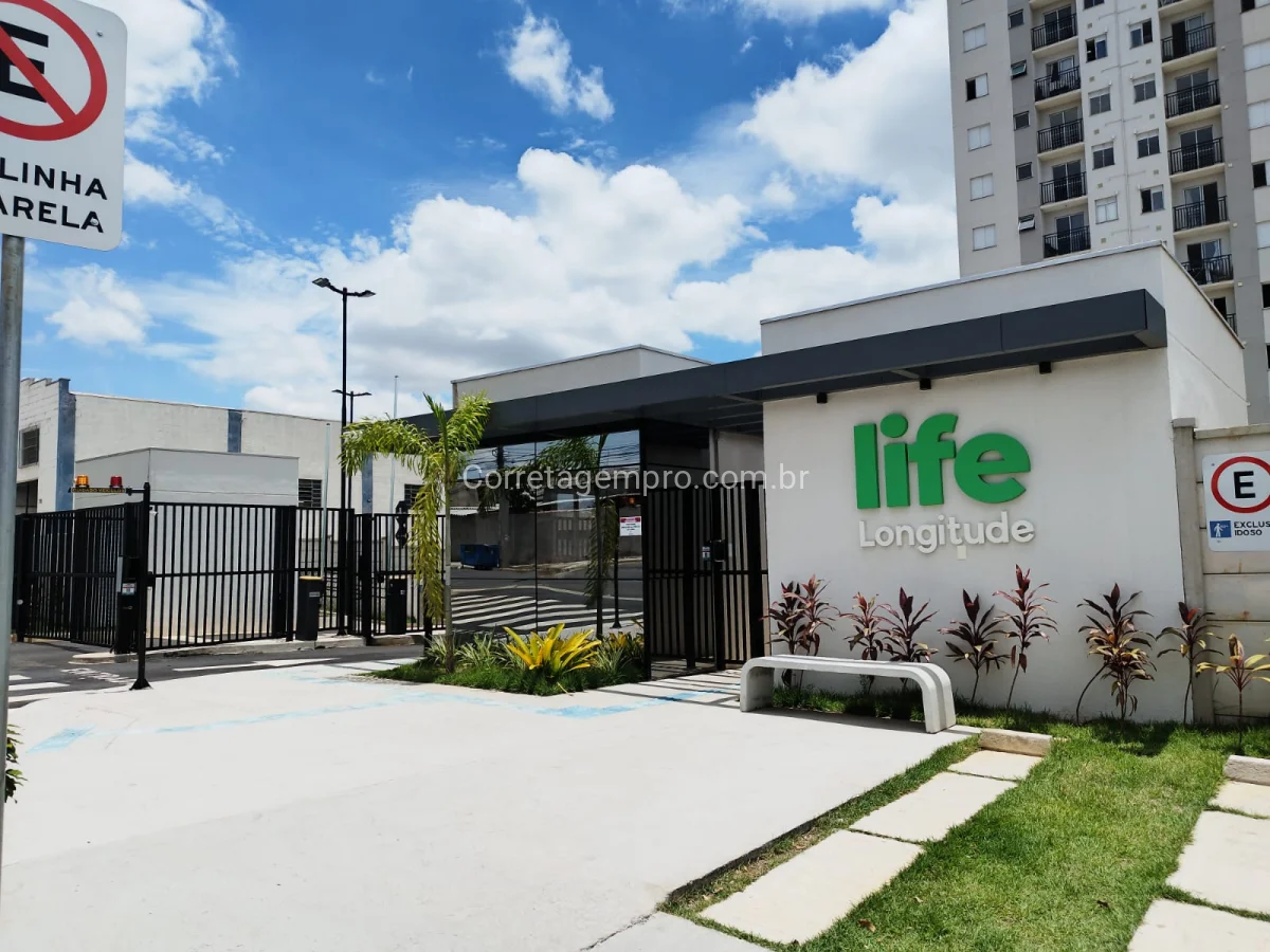 Apartamento no Cond. Life Residencial