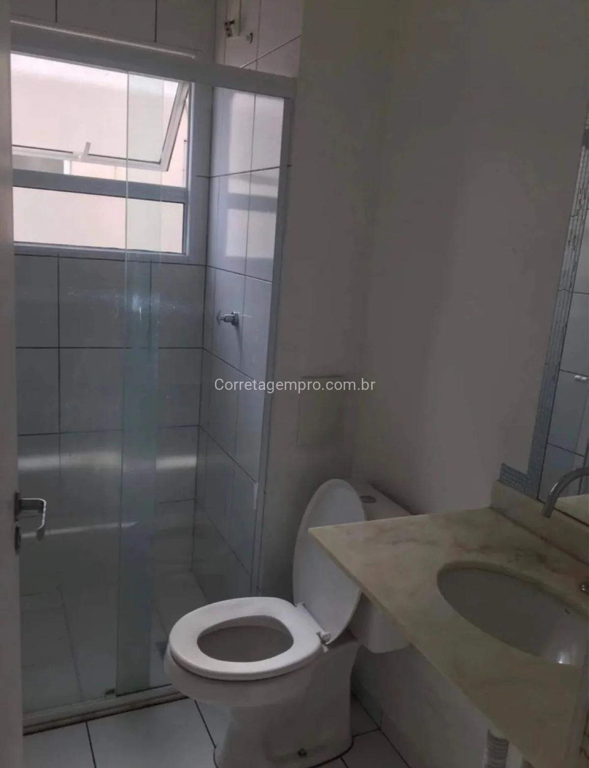Lindo Apartamento com decoração neutra