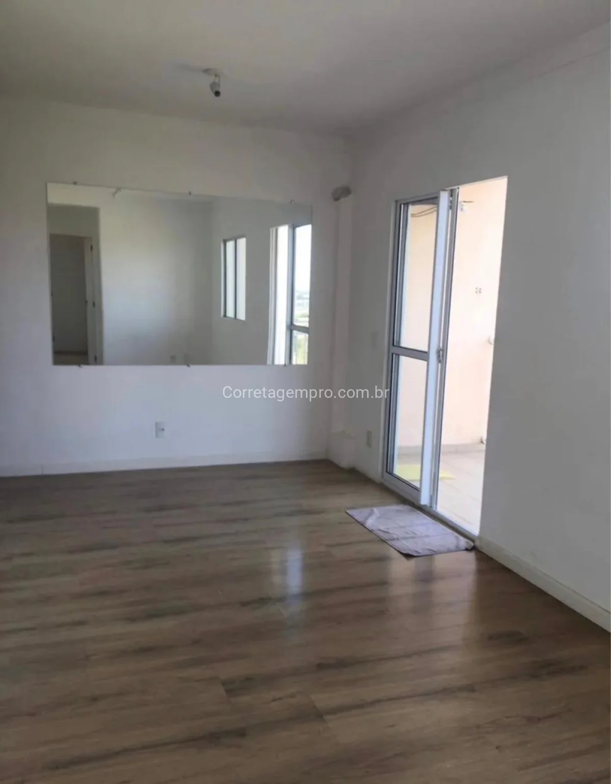 Lindo Apartamento com decoração neutra