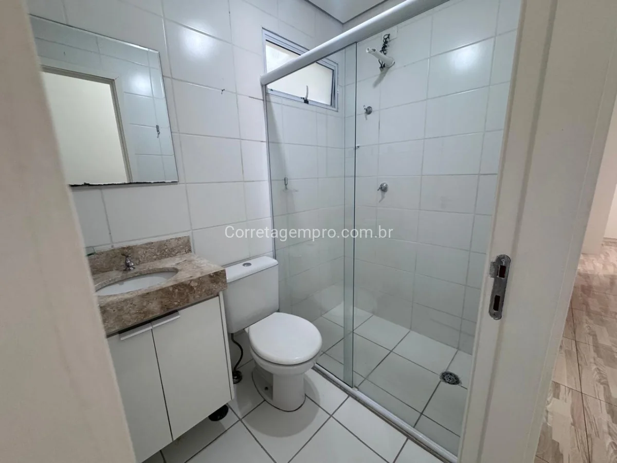 Locação 03 dormitórios com suite e Varanda com precinho de 02 dorm