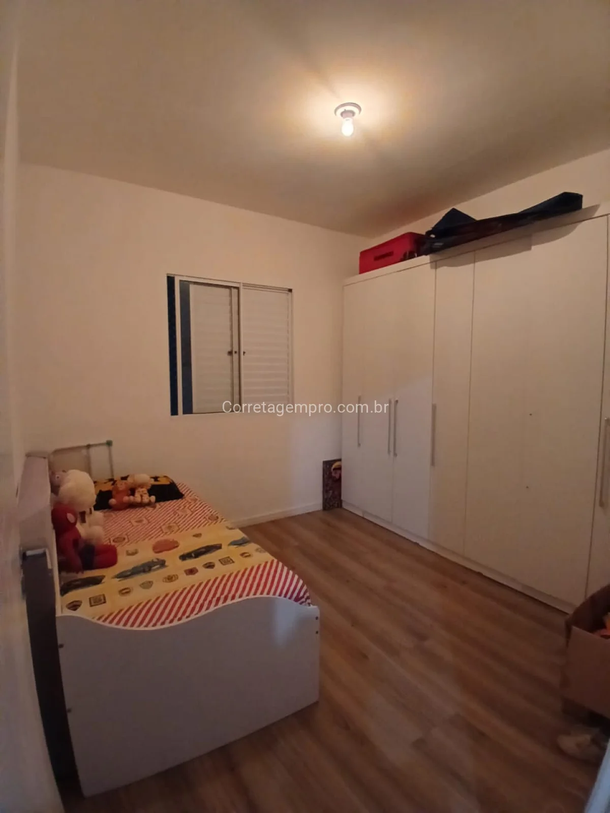 Excelente OPORTUNIDADE VIVA VISTA SOLAR ☀️ COM SACADA E SUITE ☀️
