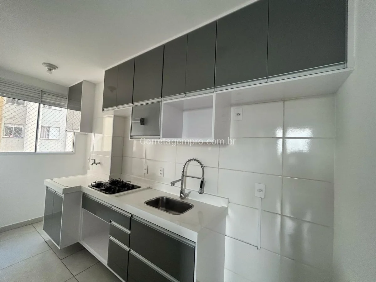 Apartamento no Precinho para venda no Campos dos Hibiscos