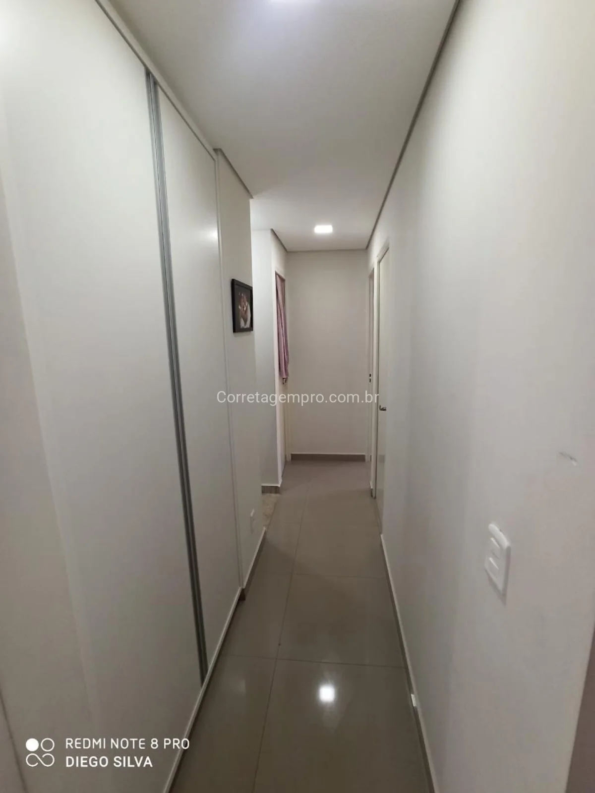 Apartamento  03 dormitórios de oportunidade andar Baixo