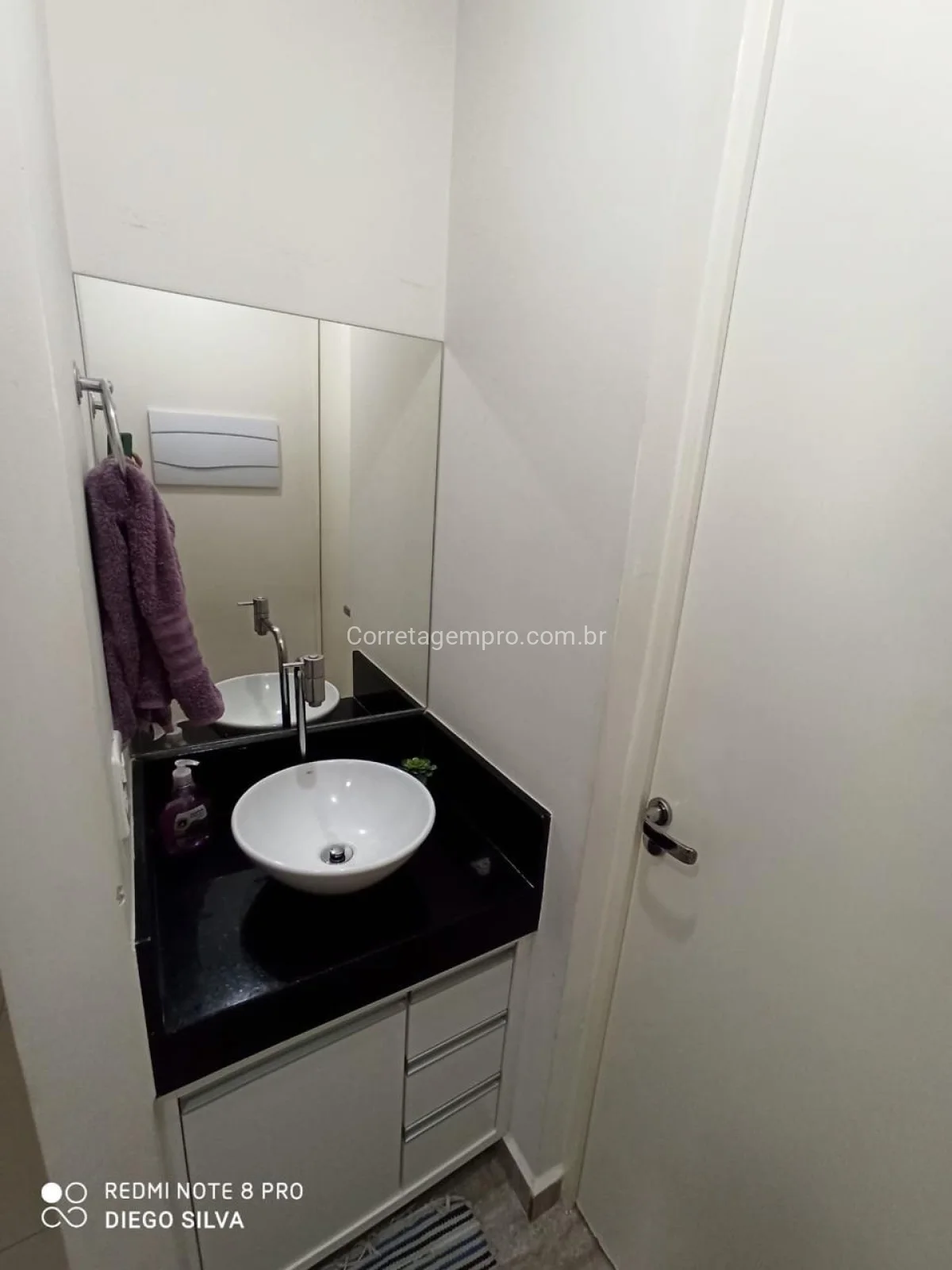 Apartamento  03 dormitórios de oportunidade andar Baixo