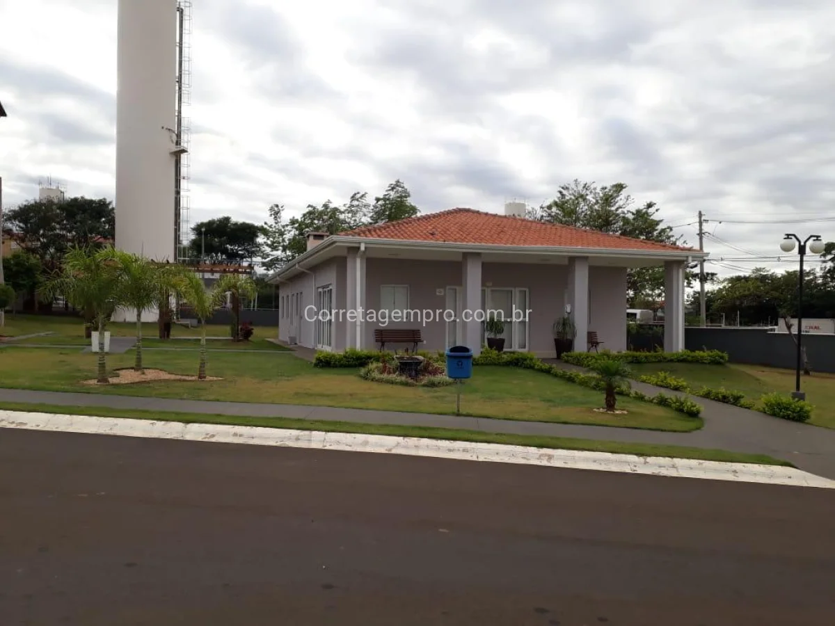 Apartamento  03 dormitórios de oportunidade andar Baixo