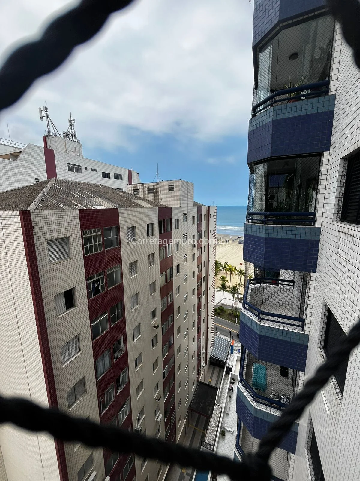 APARTAMENTO INSTAGRAMAVEL FRENTE MAR PORTEIRA FECHADA