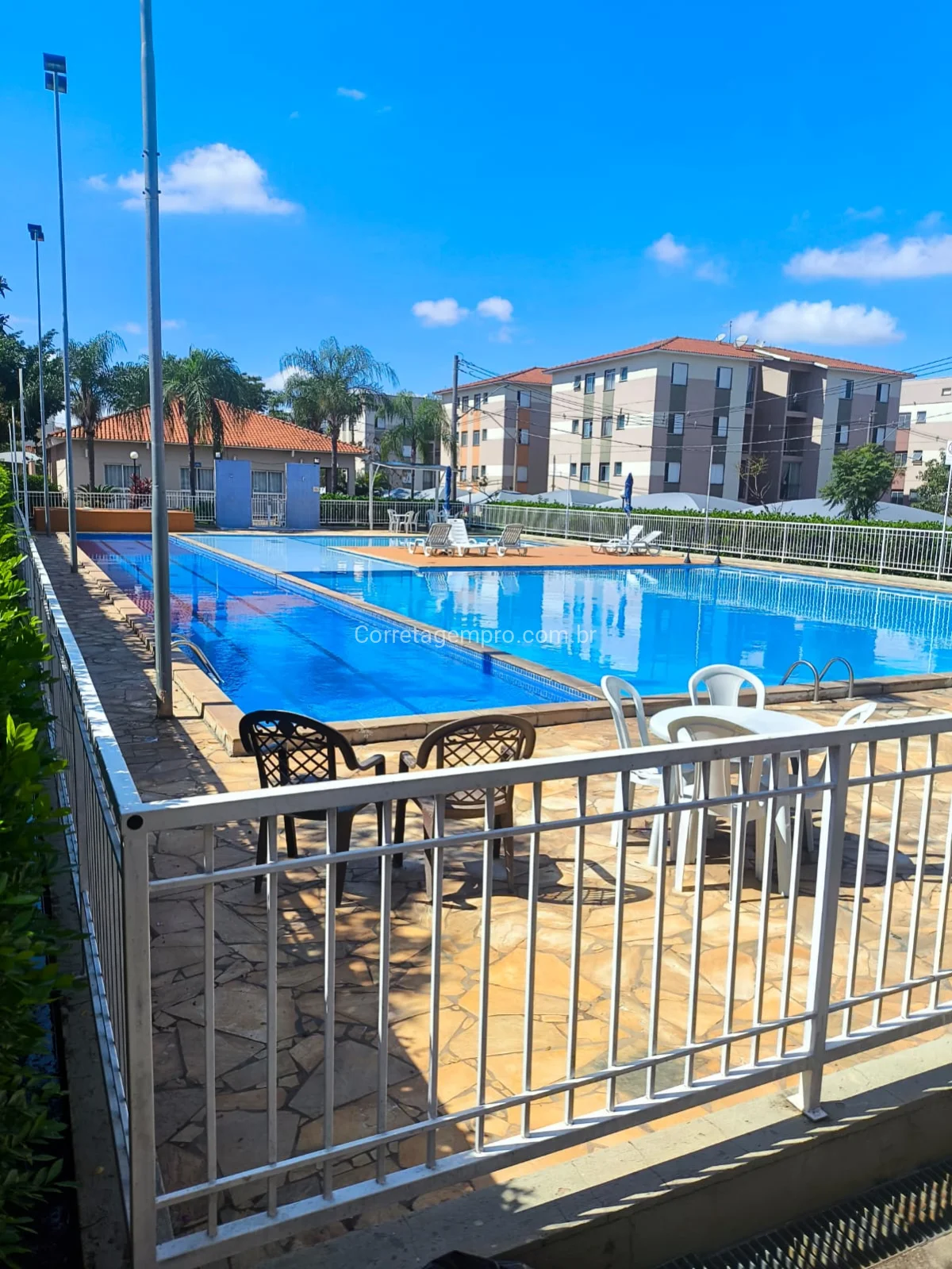 Ap oportunidade  em condomínio clube