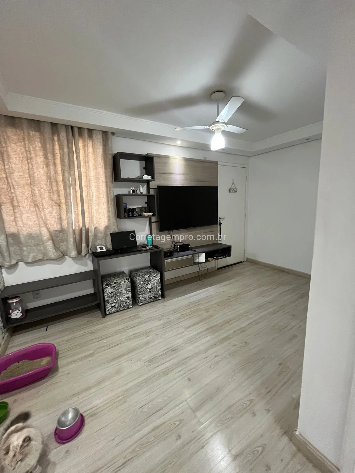 Apartamento 2 dorm com vaga de garagem