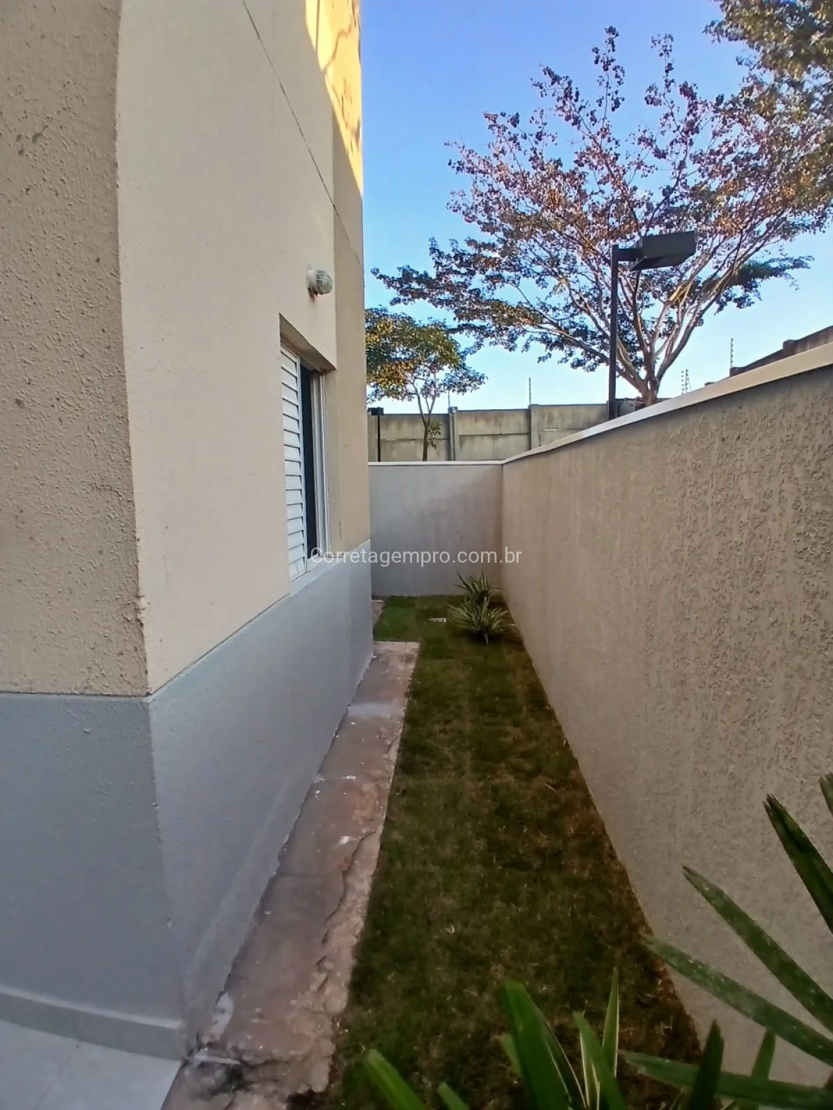 Excelente OPORTUNIDADE de alugar um Terreo Novinho