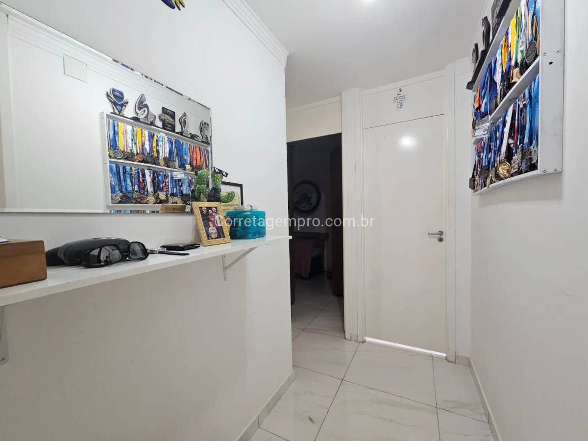 Apartamento de oportunidade com duas vagas de garagem suite e vatanda gourmet generosa e churrasqueira tradicional a carvao
