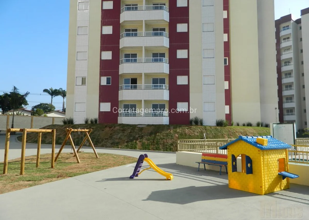 Apartamento Condomínio Itália