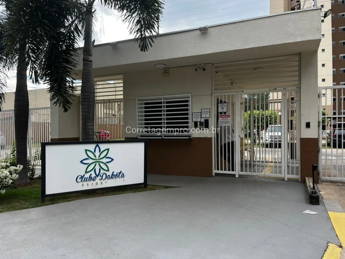 Apartamento Cond. Clube Dakota