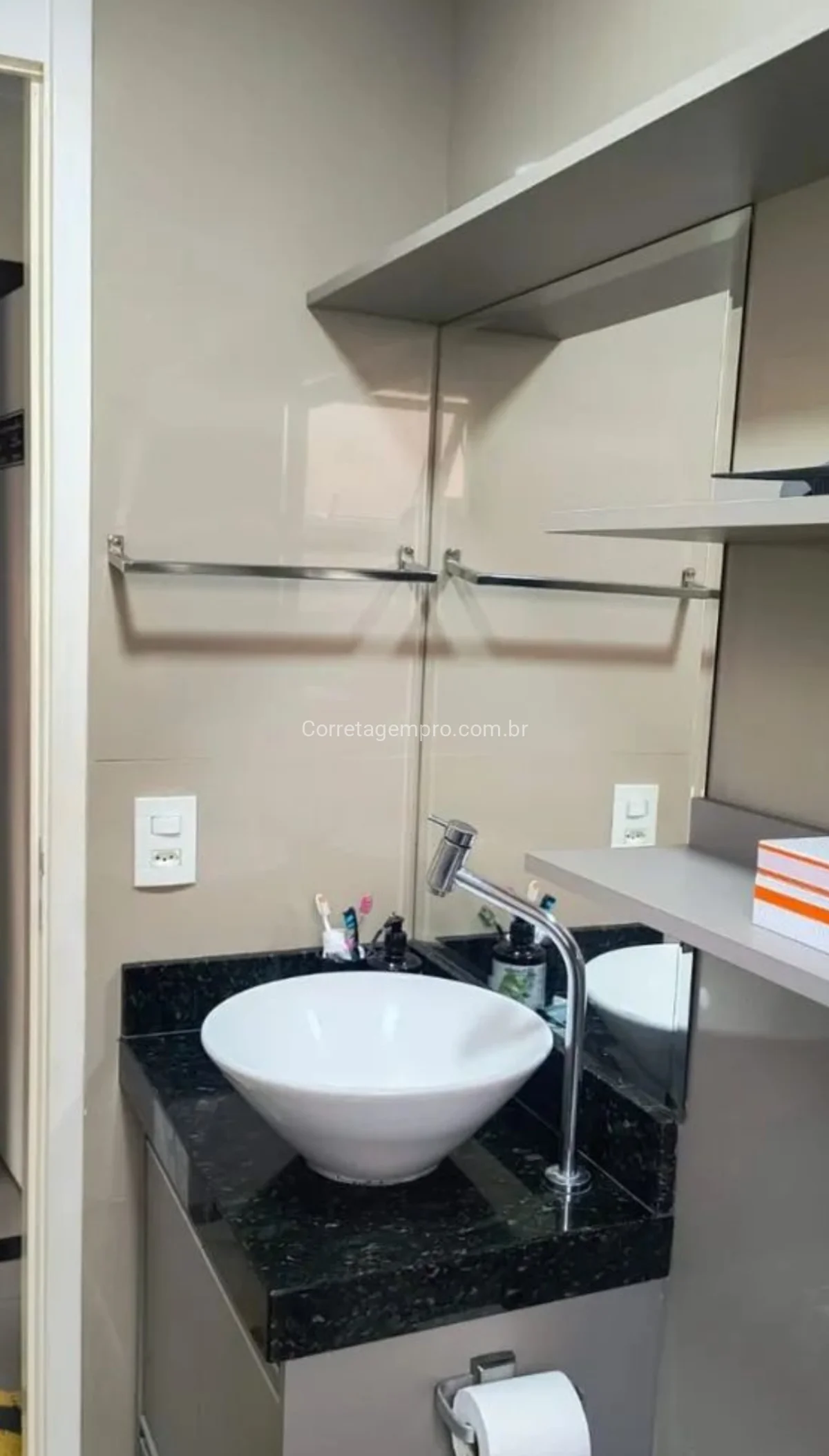 Apartamento para venda no Condomínio Ipê Roxo