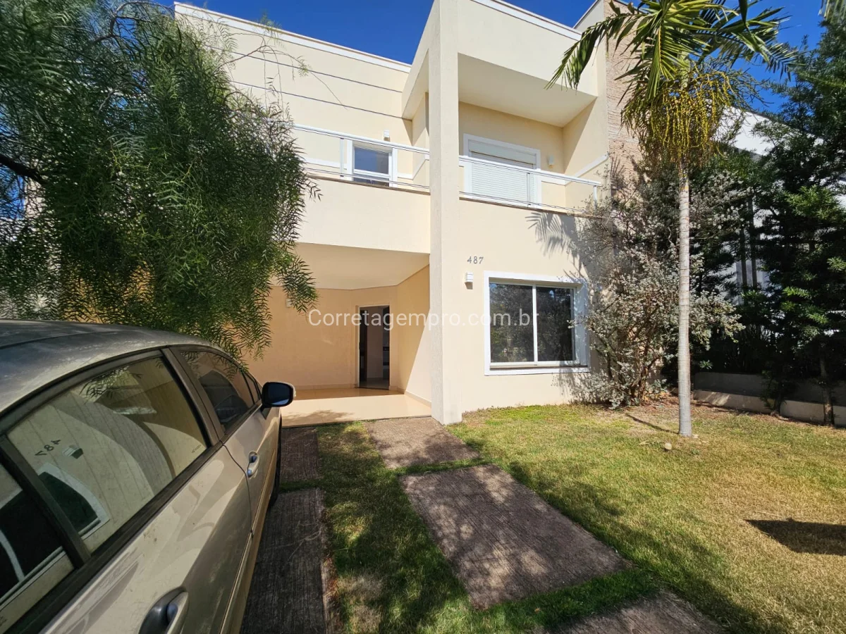 Lindo Sobrado no Condomínio Real Park