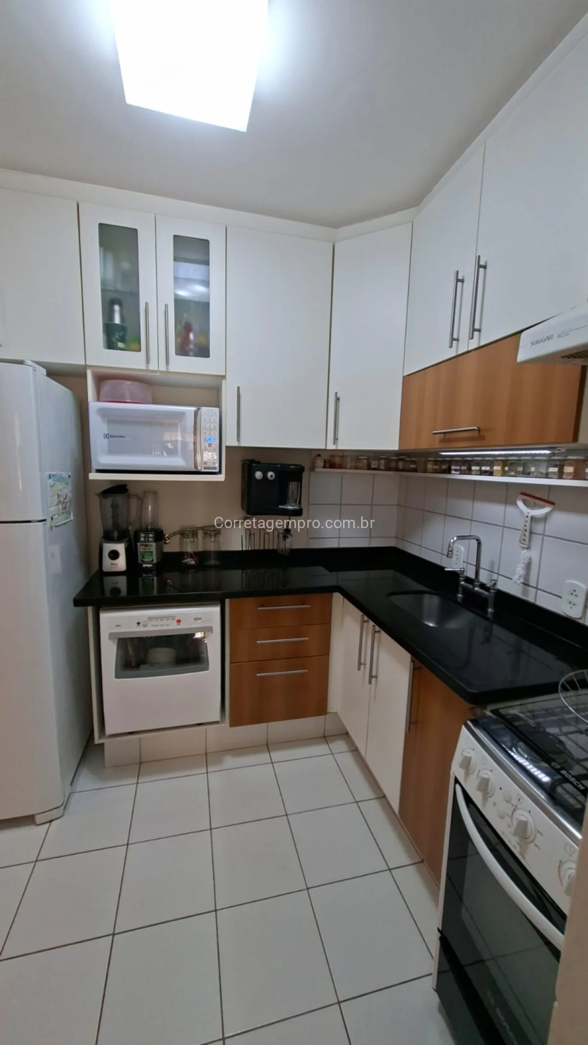 Casa clara no villa flora