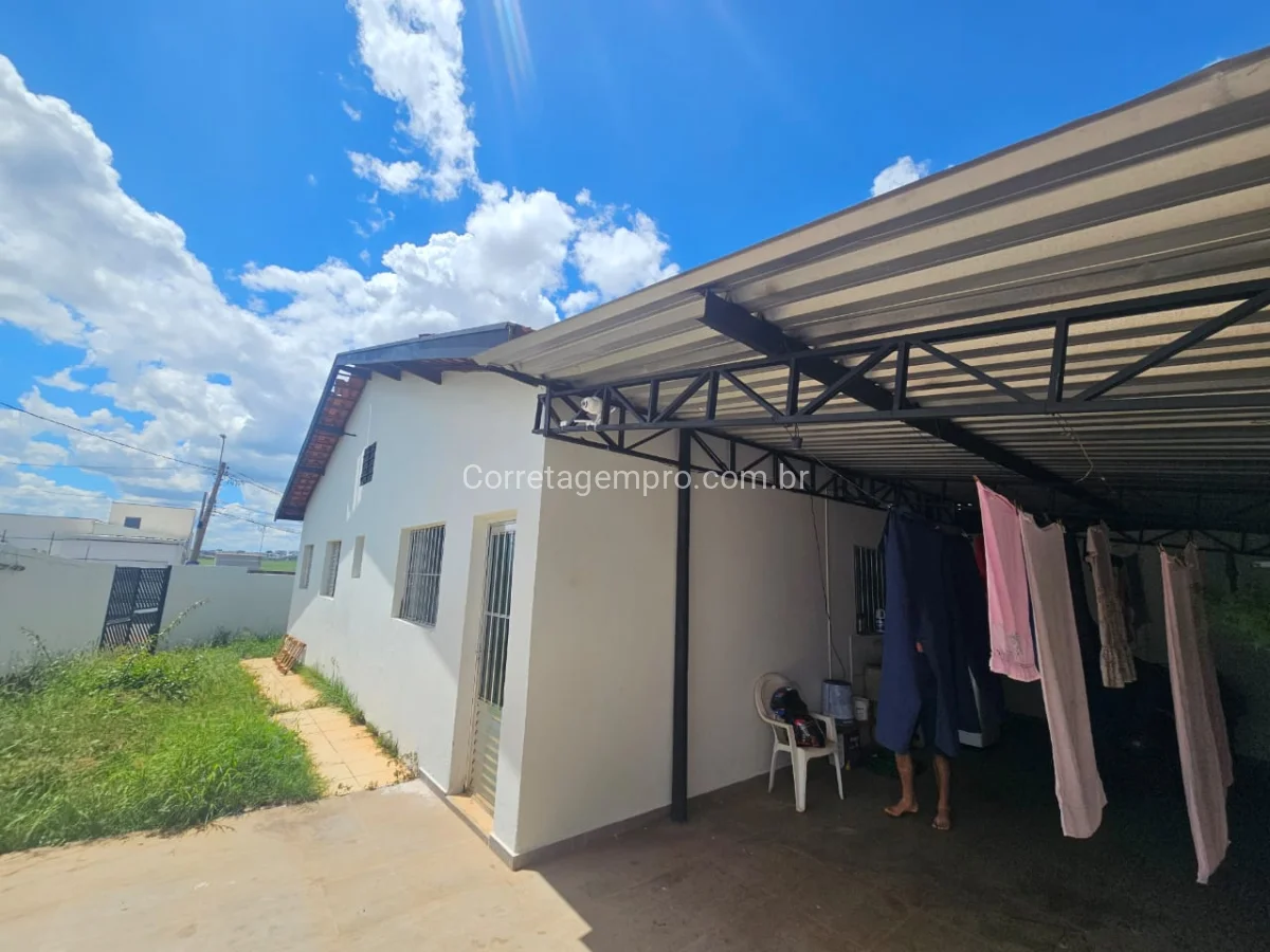 EXCELENTE OPORTUNIDADE DE CASA EM REGIÃO NOBRE DE PAULÍNIA
