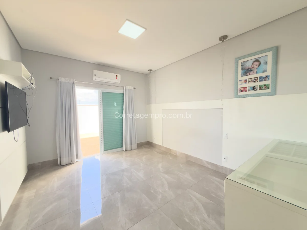 Linda casa a venda em Hortolândia