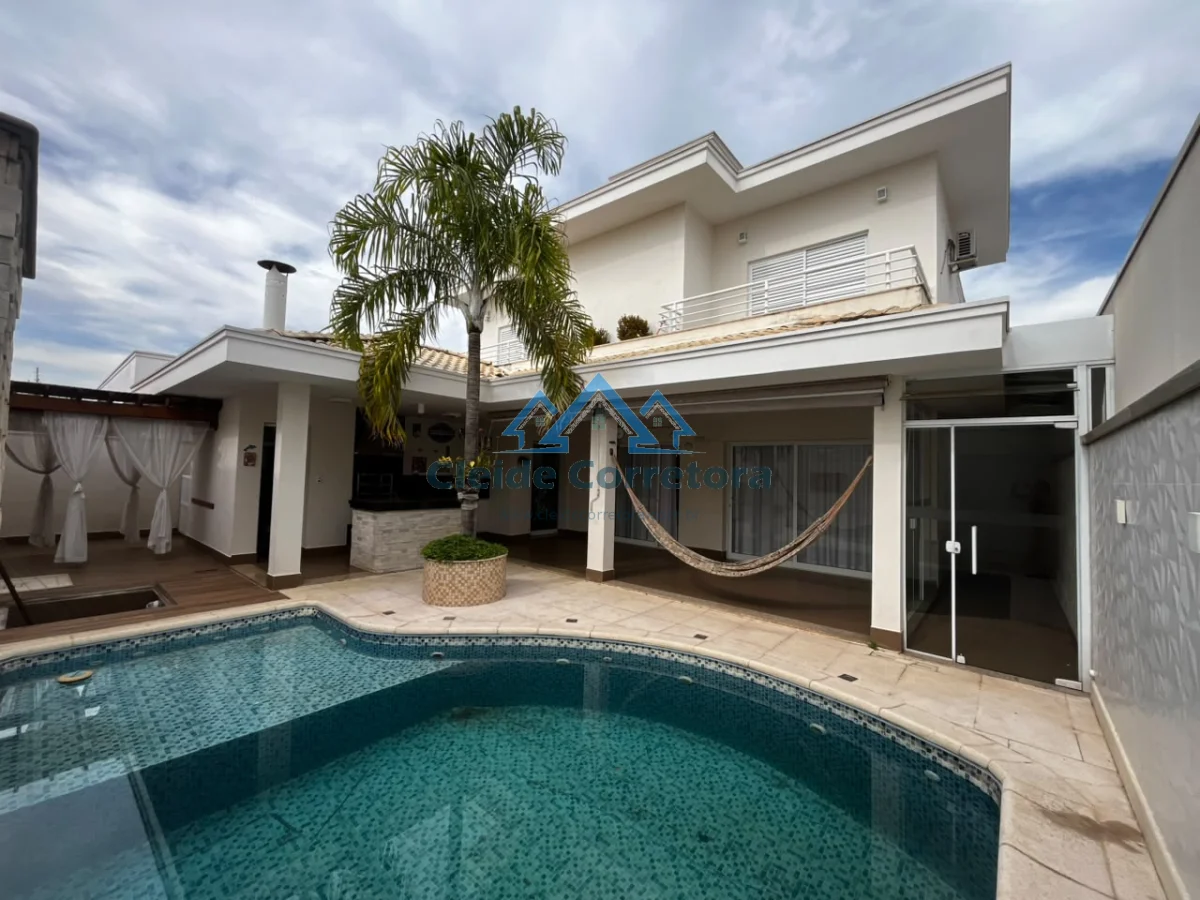SOBRADO EXCLUSIVO NO RESIDENCIAL PARQUE DA FLORESTA