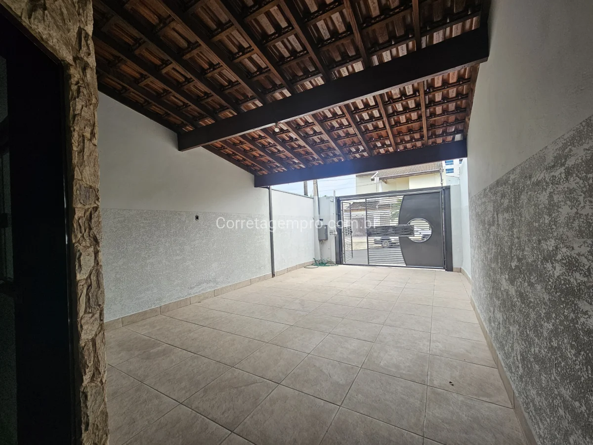 Casa no centro de Sumaré