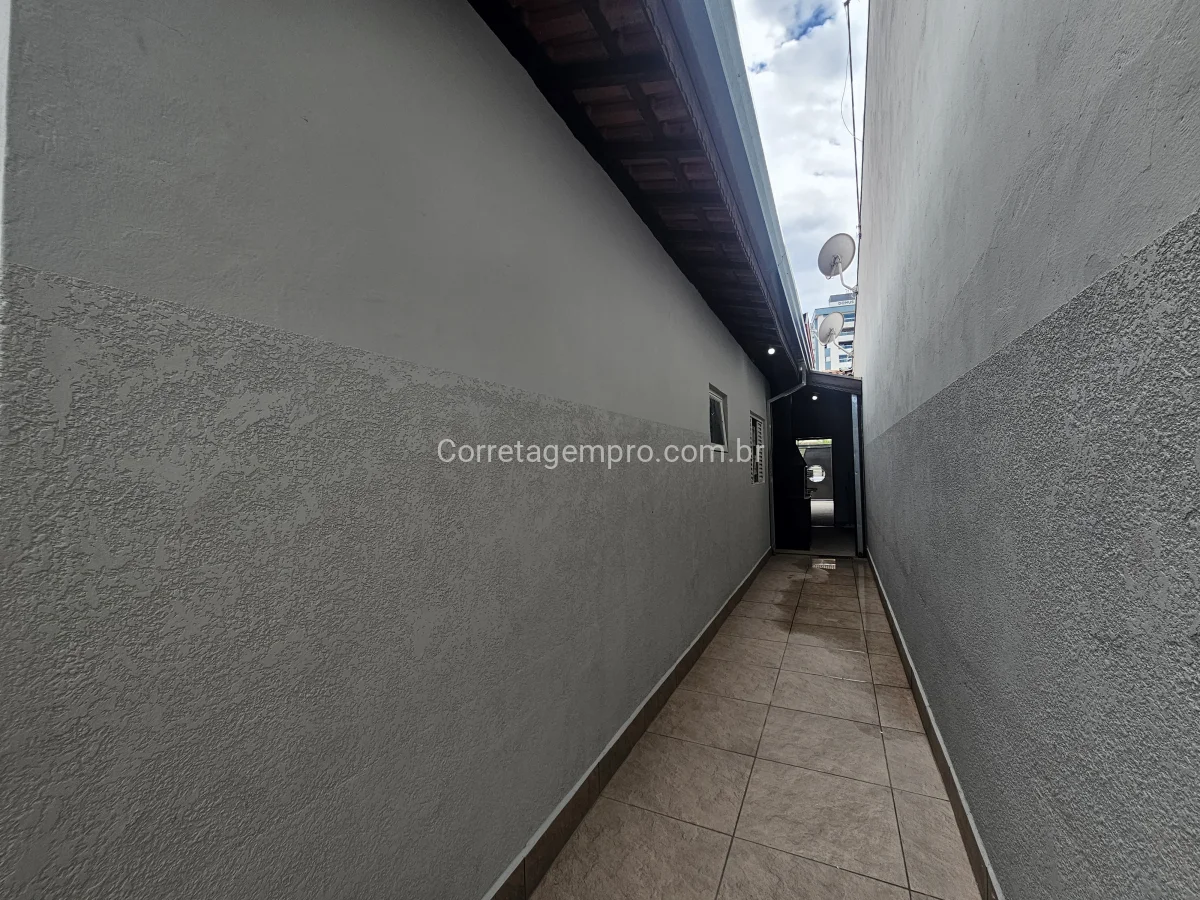 Casa no centro de Sumaré