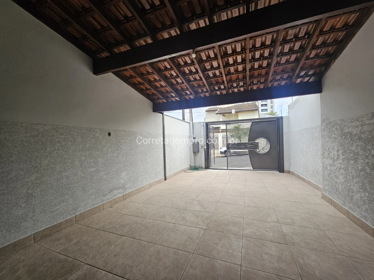 Casa no centro de Sumaré