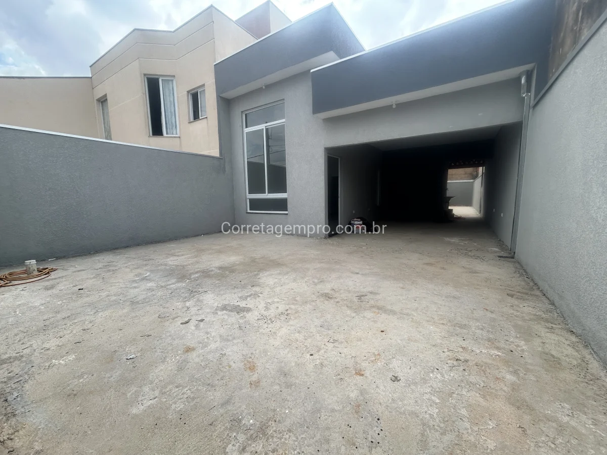 Casa térrea para venda com 175 m2 de terreno