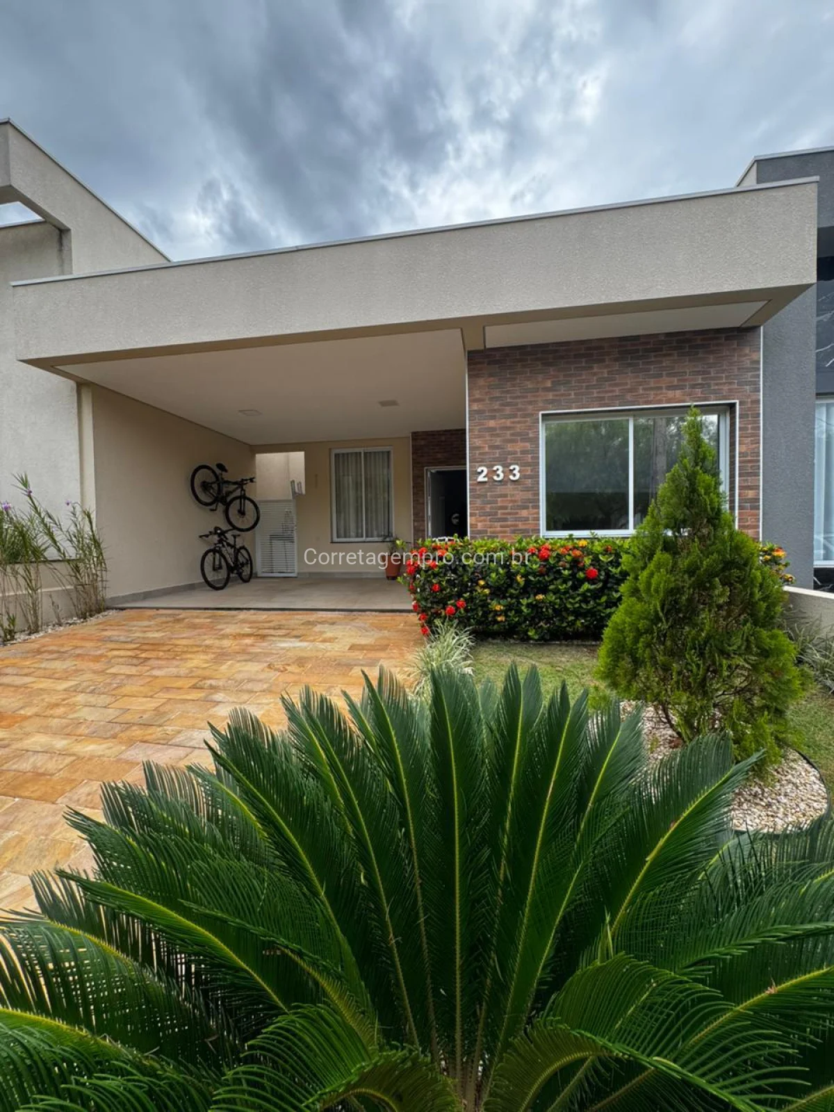 Casa funcional- Condomínio Terra da Estância, Paulínia, SP.