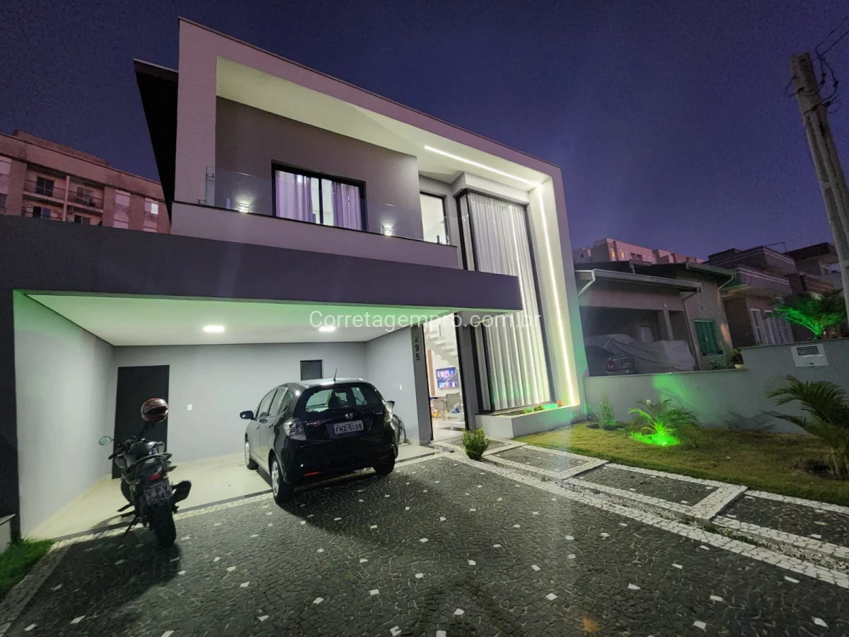 Lindo Sobrado a venda no Real Park Sumaré