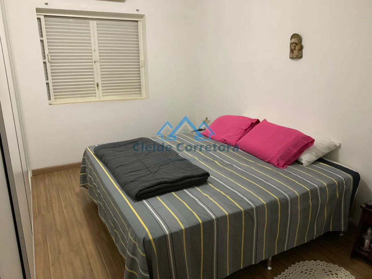 Casa reformada na Vila Menuzzo