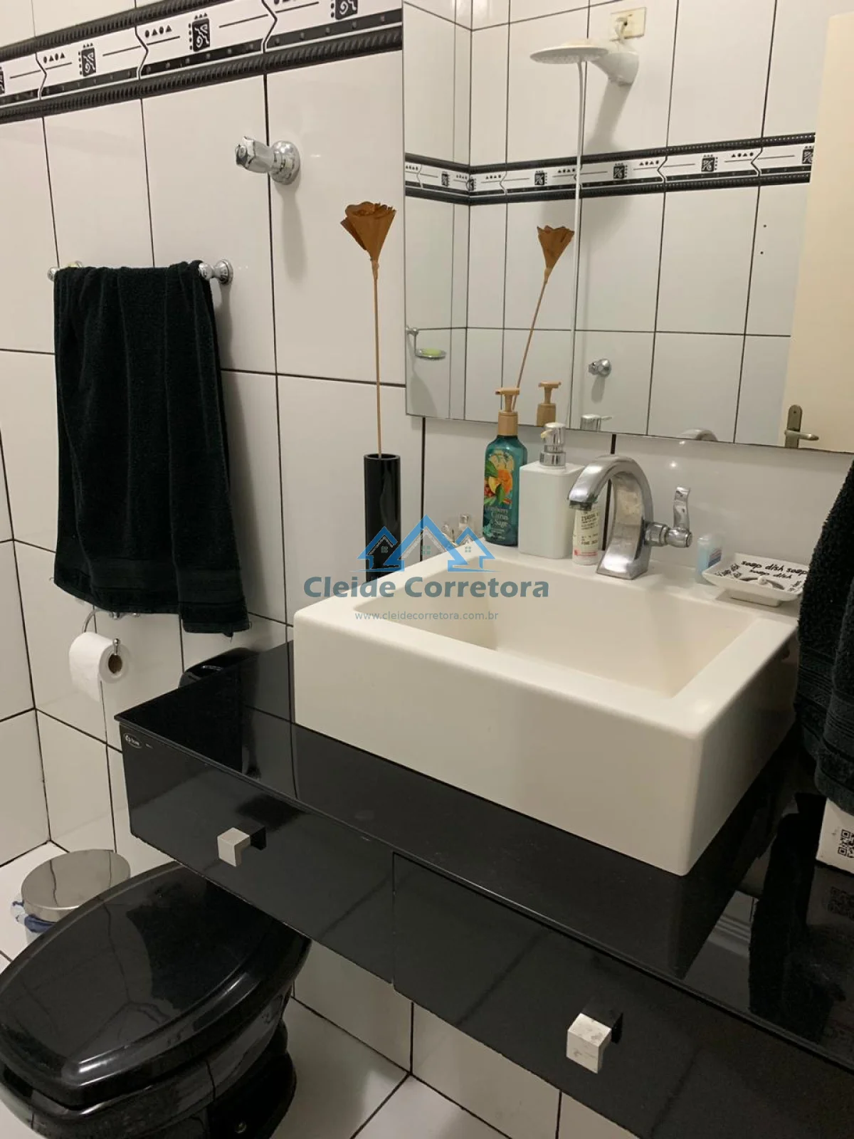 Casa reformada na Vila Menuzzo