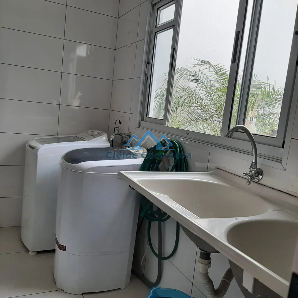 Casa reformada na Vila Menuzzo