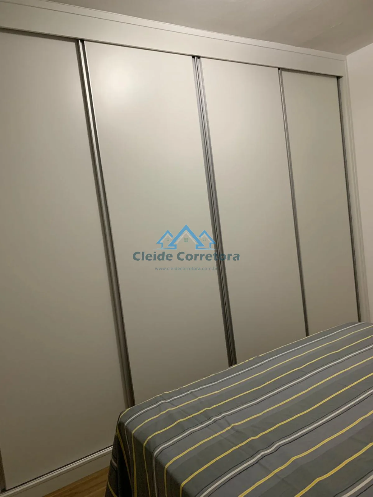 Casa reformada na Vila Menuzzo