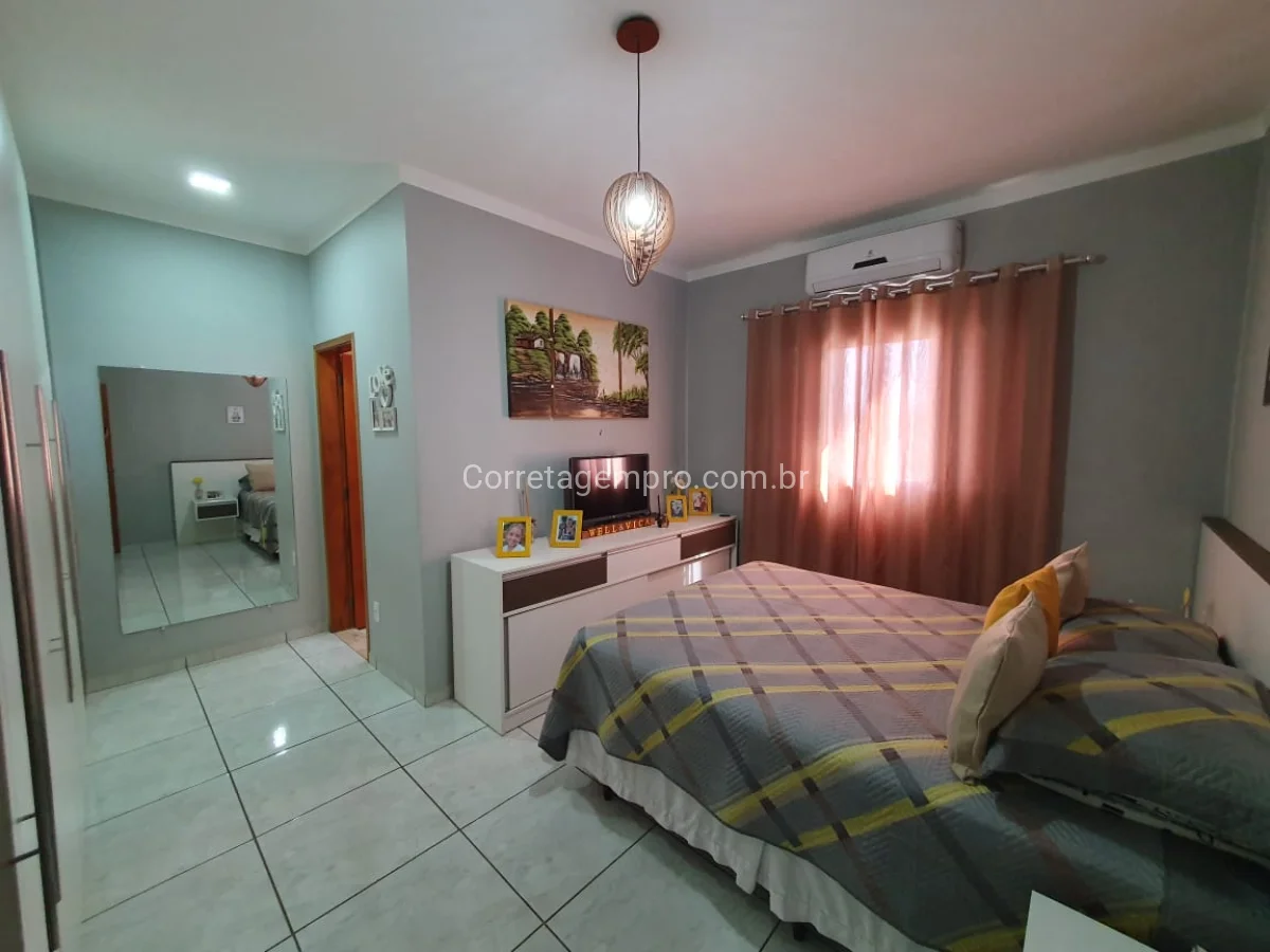 Sobrado com Energia fotovoltaica