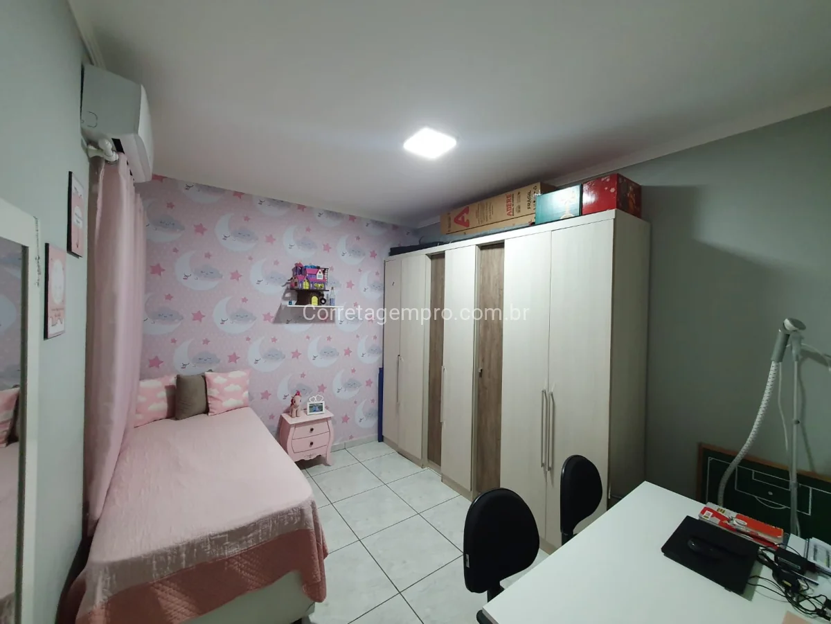 Sobrado com Energia fotovoltaica