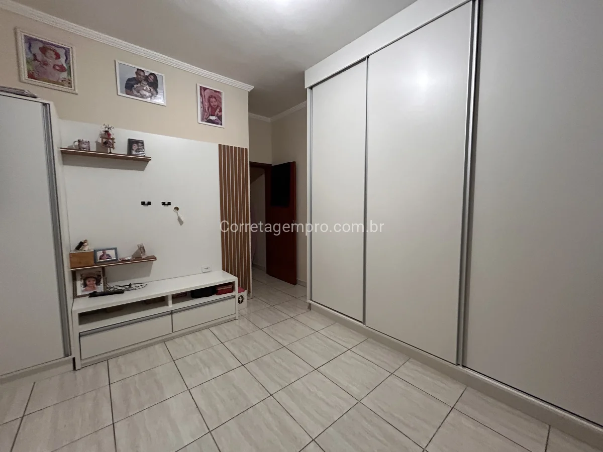 Casa para venda no Jardim dos Ipês