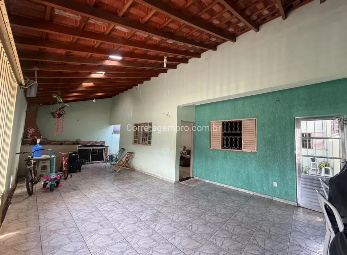 Casa ampla para venda no Jardim Amélia Sumaré