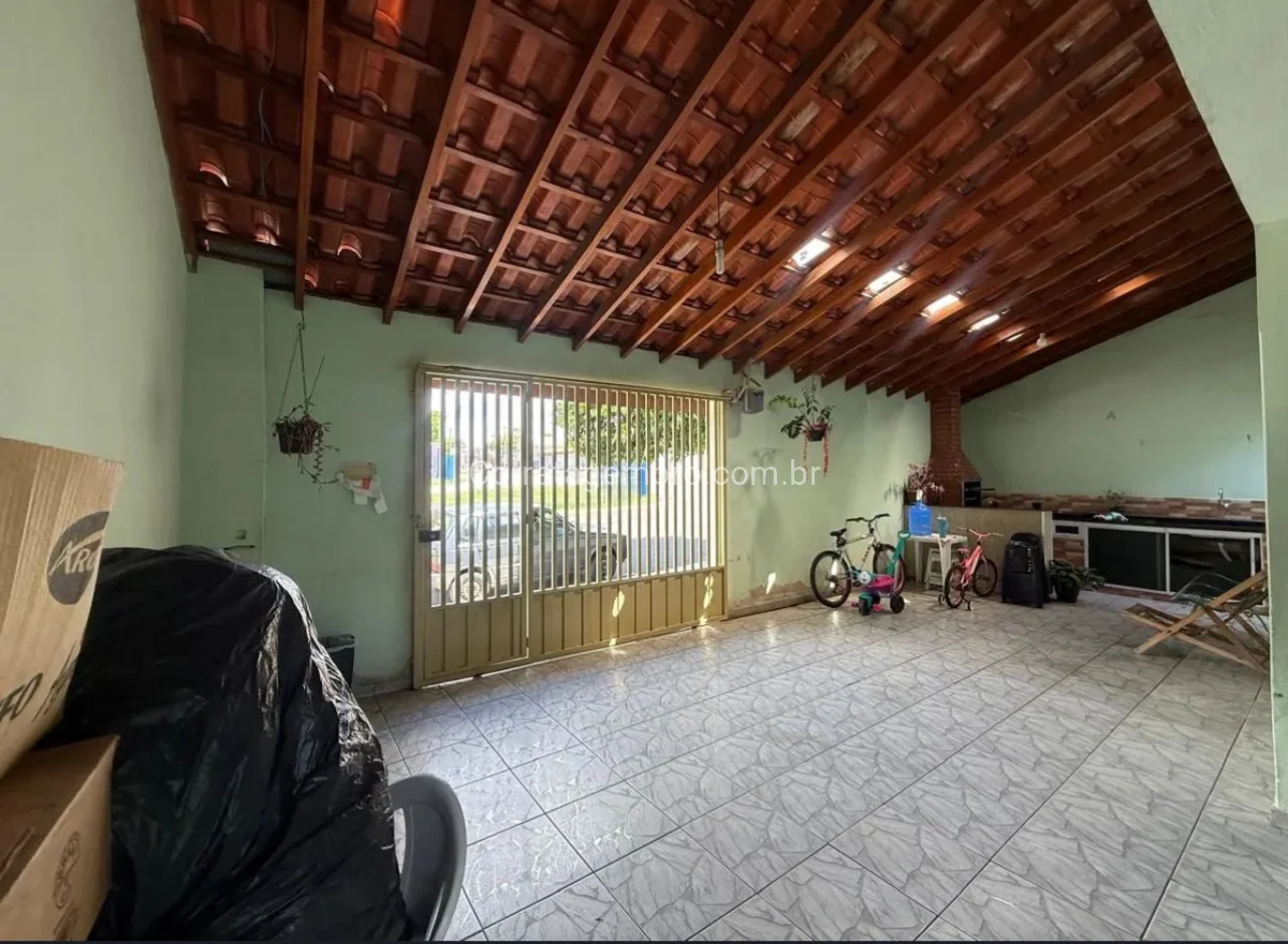 Casa ampla para venda no Jardim Amélia Sumaré