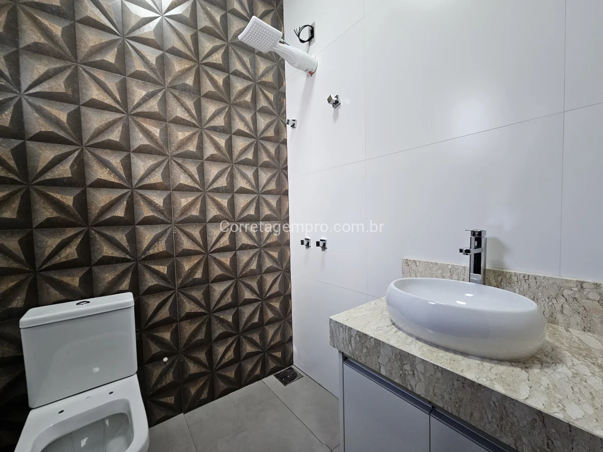 Casa de condomínio 3 suítes