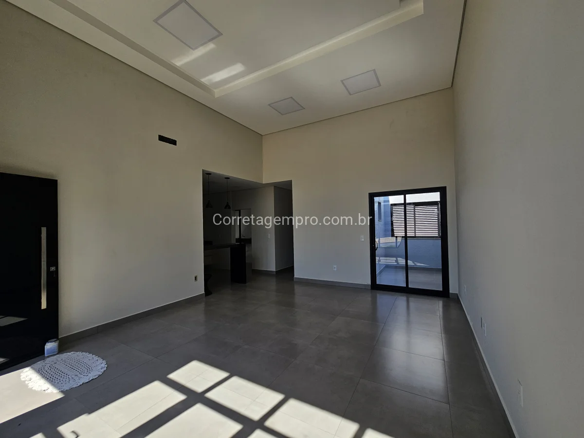 Casa de condomínio 3 suítes