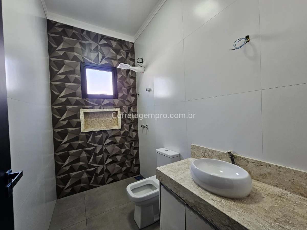 Casa de condomínio 3 suítes