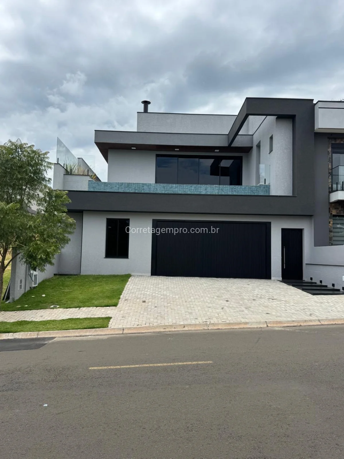 Linda Casa para venda no Dolce Vitá