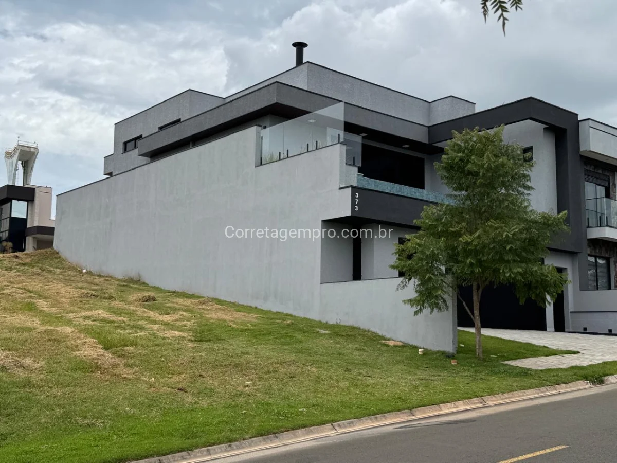 Linda Casa para venda no Dolce Vitá