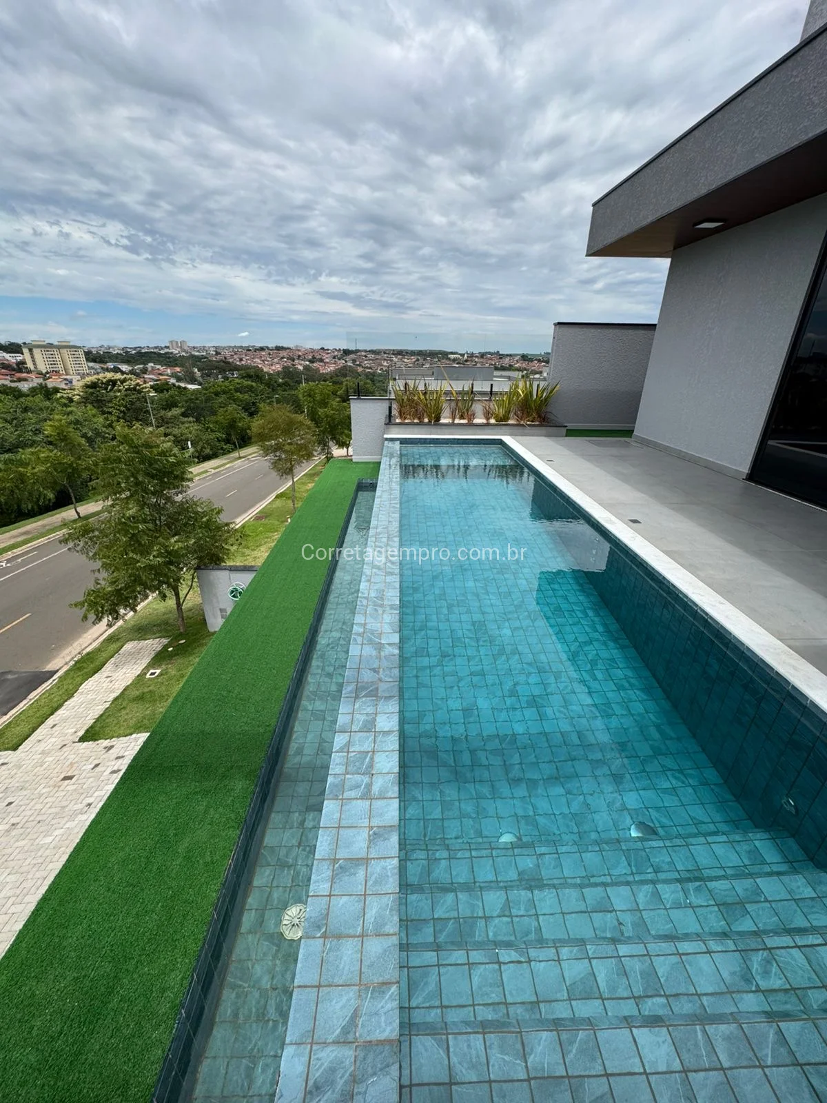 Linda Casa para venda no Dolce Vitá