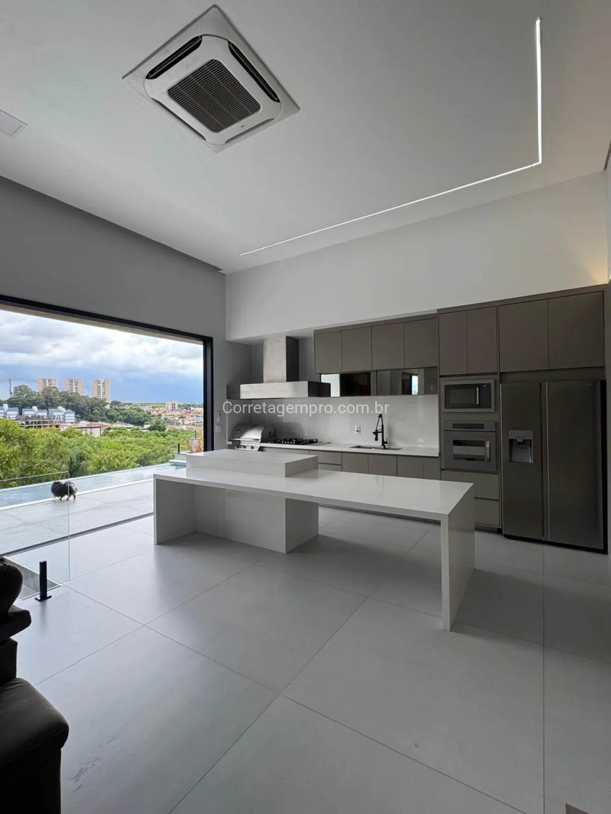 Linda Casa para venda no Dolce Vitá
