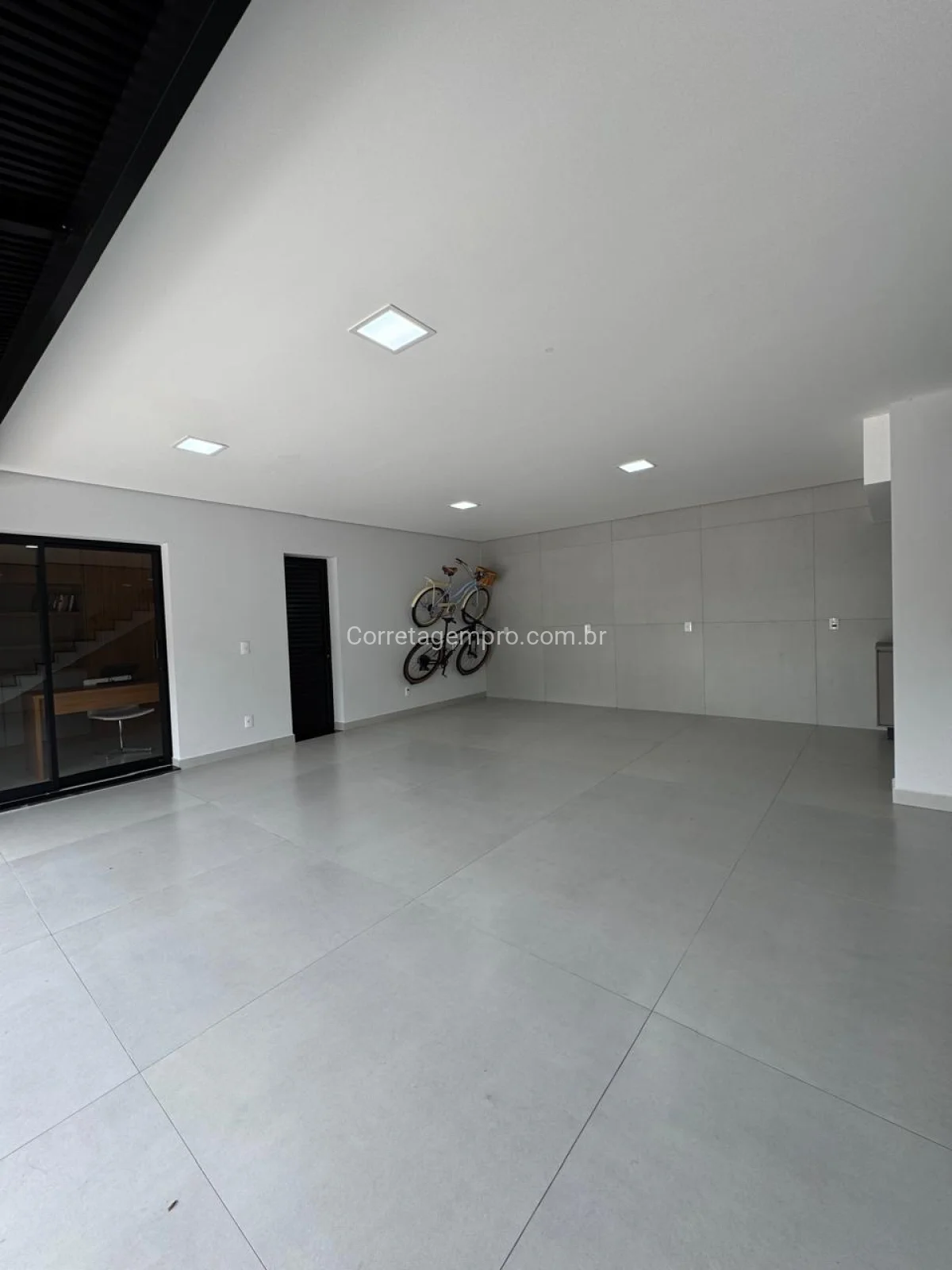Linda Casa para venda no Dolce Vitá