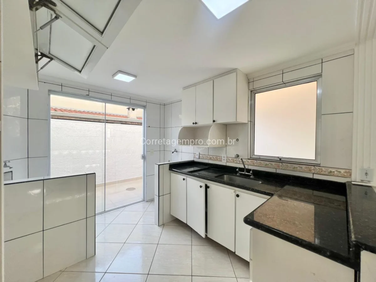 CASA IMPECÁVEL PARA LOCAÇÃO