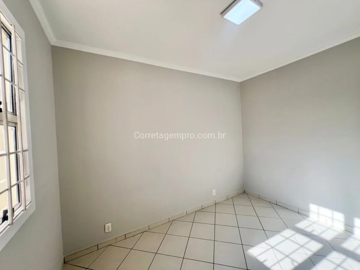 CASA IMPECÁVEL PARA LOCAÇÃO