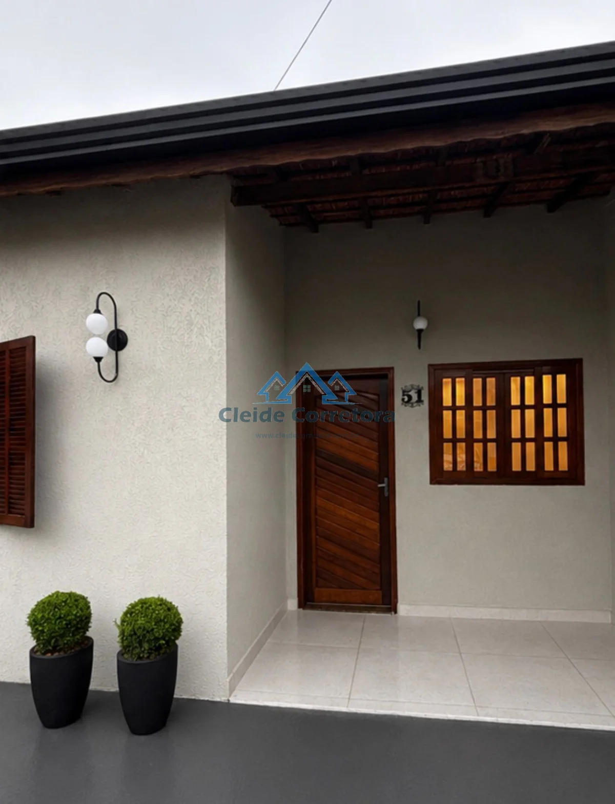 Casa no Condomínio Santa Izabel